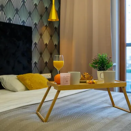 Wola - 9th Floor, Parking & Balcony - By Rentujemy