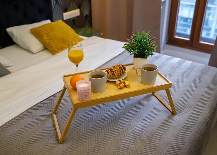 Wola - 9th Floor, Parking & Balcony - By Rentujemy Lejlighed Warszawa